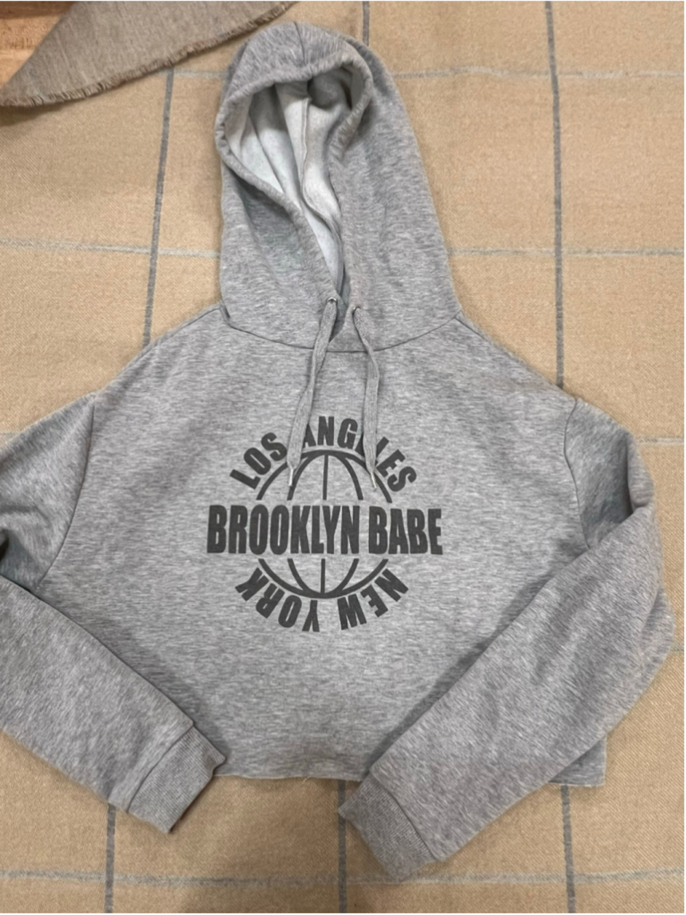 Women's H&M Grey Brooklyn Babe Crop Hoodie, Size S